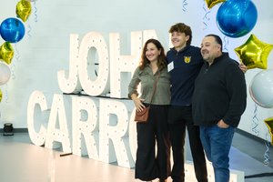 Family John Carroll Marquee Balloons