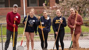 Students Gardening Tools Service