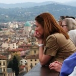 girls on balcony in tuscany